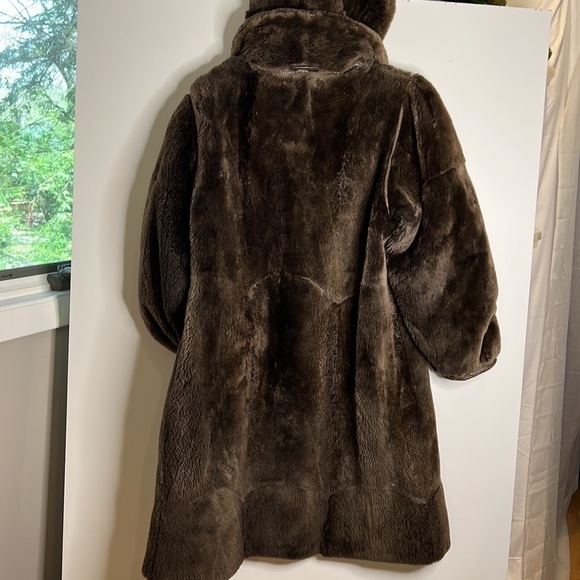 Vintage Sz 10-12 Sheared Fur Button Front Coat w/detachable hood w leather trim - Picture 13 of 13